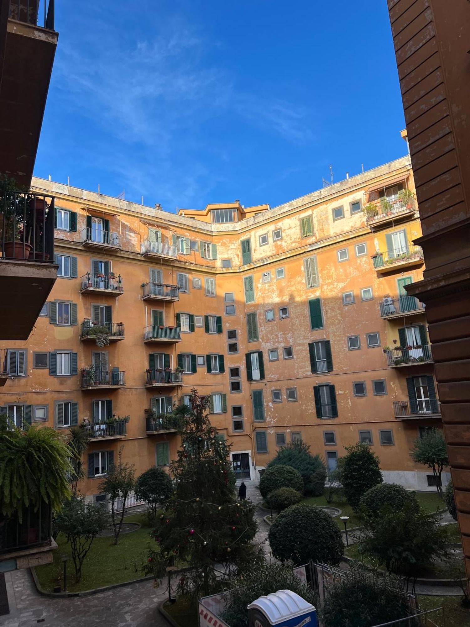 Vatican Eagle Apartment *